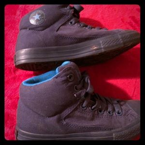 Big Boys lightly used Converse Sneakers
